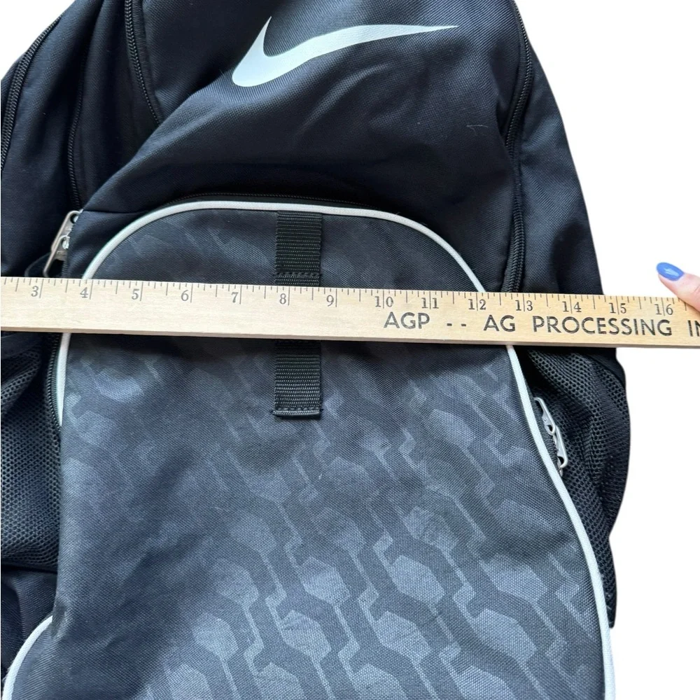 Nike Black Backpack Athletic School Gym Travel Bag Swoosh Logo Laptop Sport